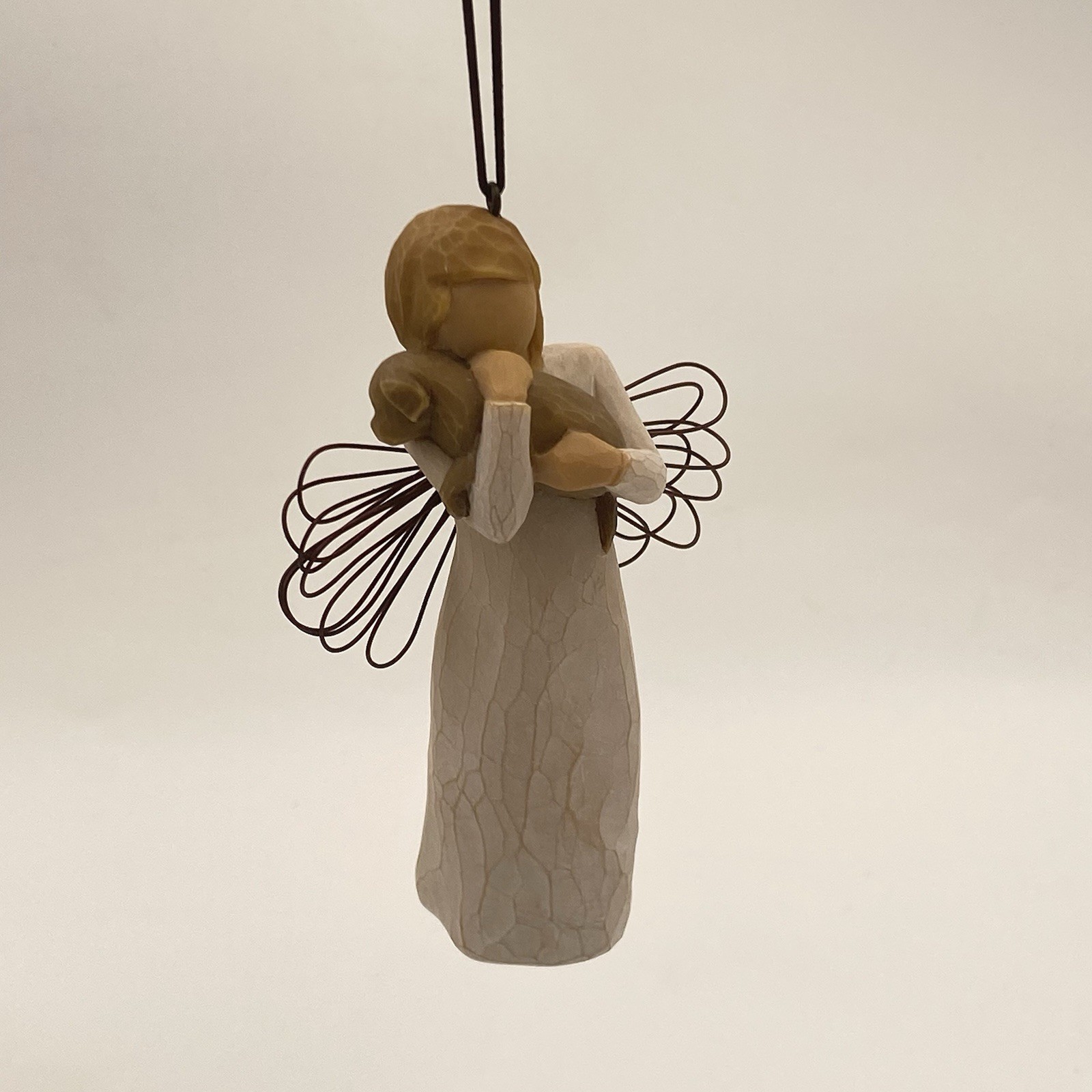 Willow Tree “Angel of Friendship” Ornament #26043 Susan Lordi Demdaco 2013 Dog