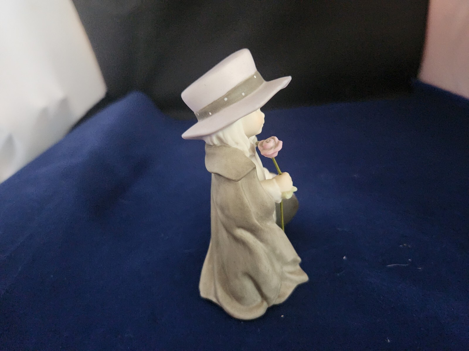 1997 Enesco I Can’t Wait To See You Pretty As A Picture Figurine 324167