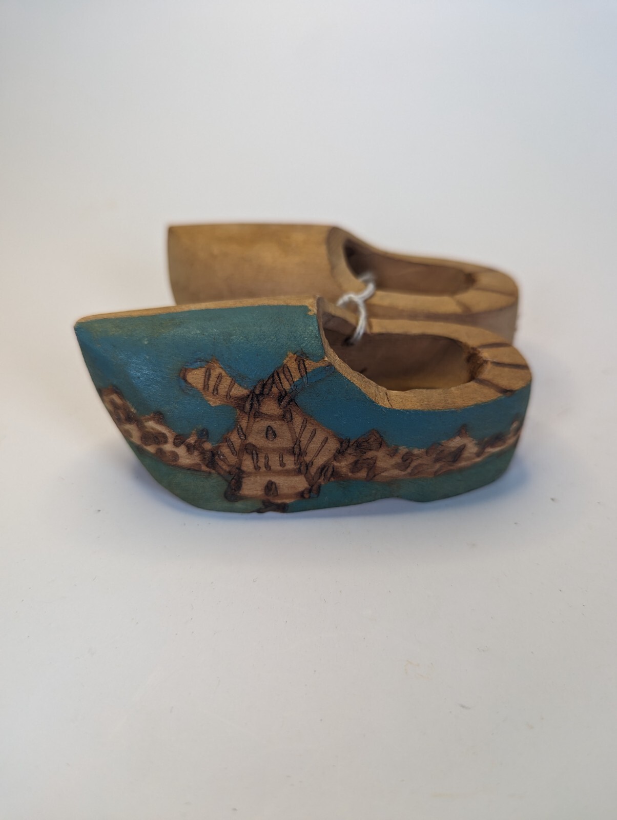 1933 Antique Wooden Shoes SOUVENIR OF CHICAGO WORLD’S FAIR Century of Progress