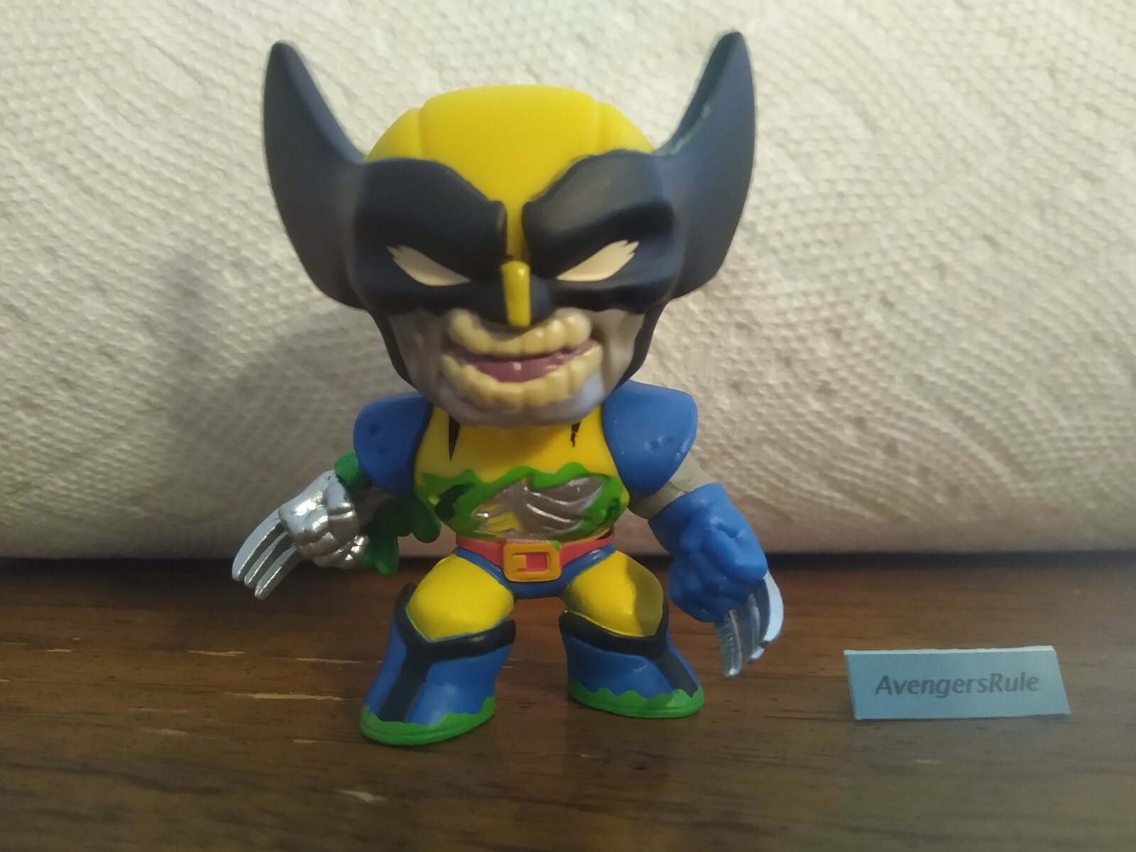 Marvel Zombies Bobble-Head Mystery Minis Vinyl Figures Wolverine 1/6