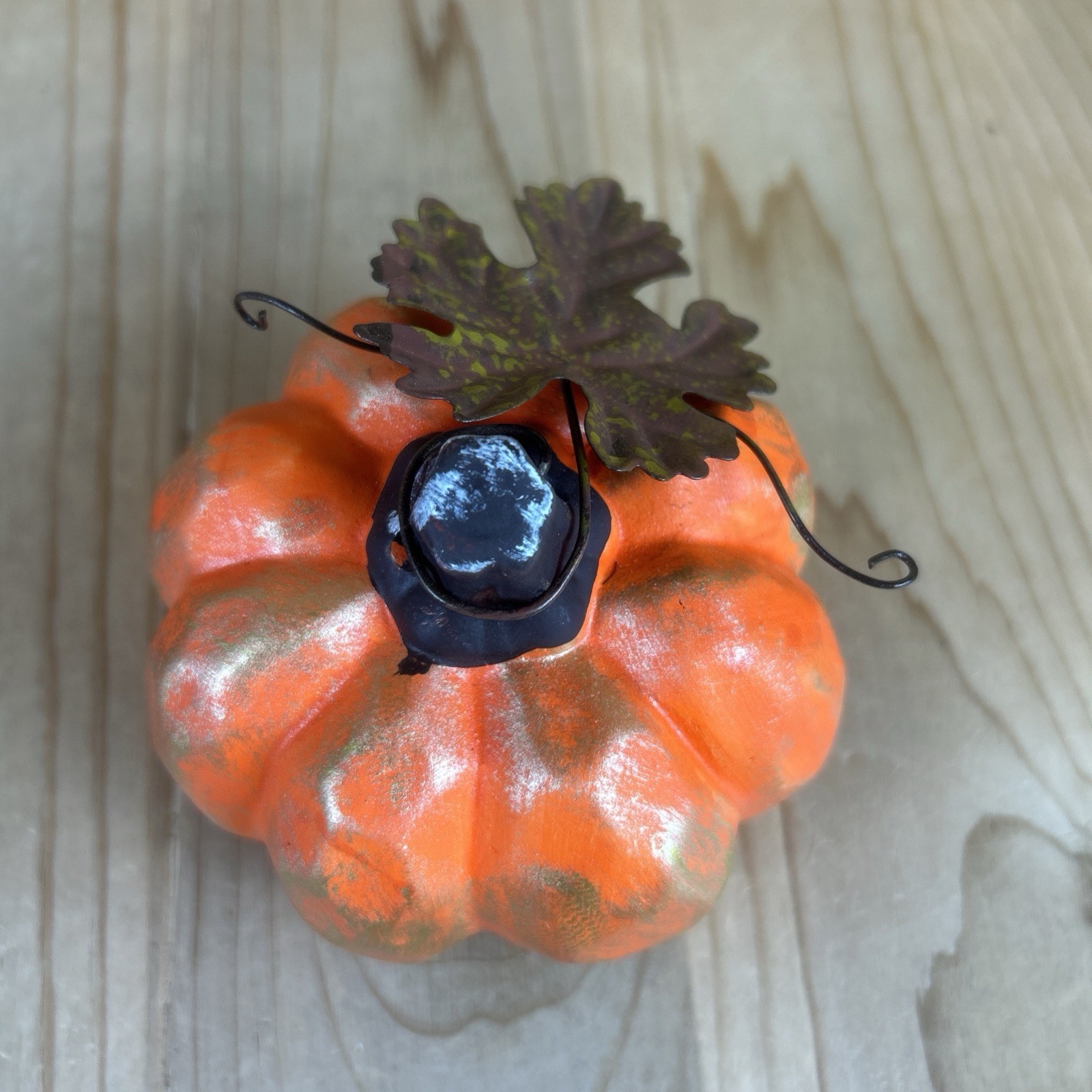 Pumpkin Figurine Set Of 3 Orange Gold Ceramic Metal Leaf Vine Fall Harvest 4×3”