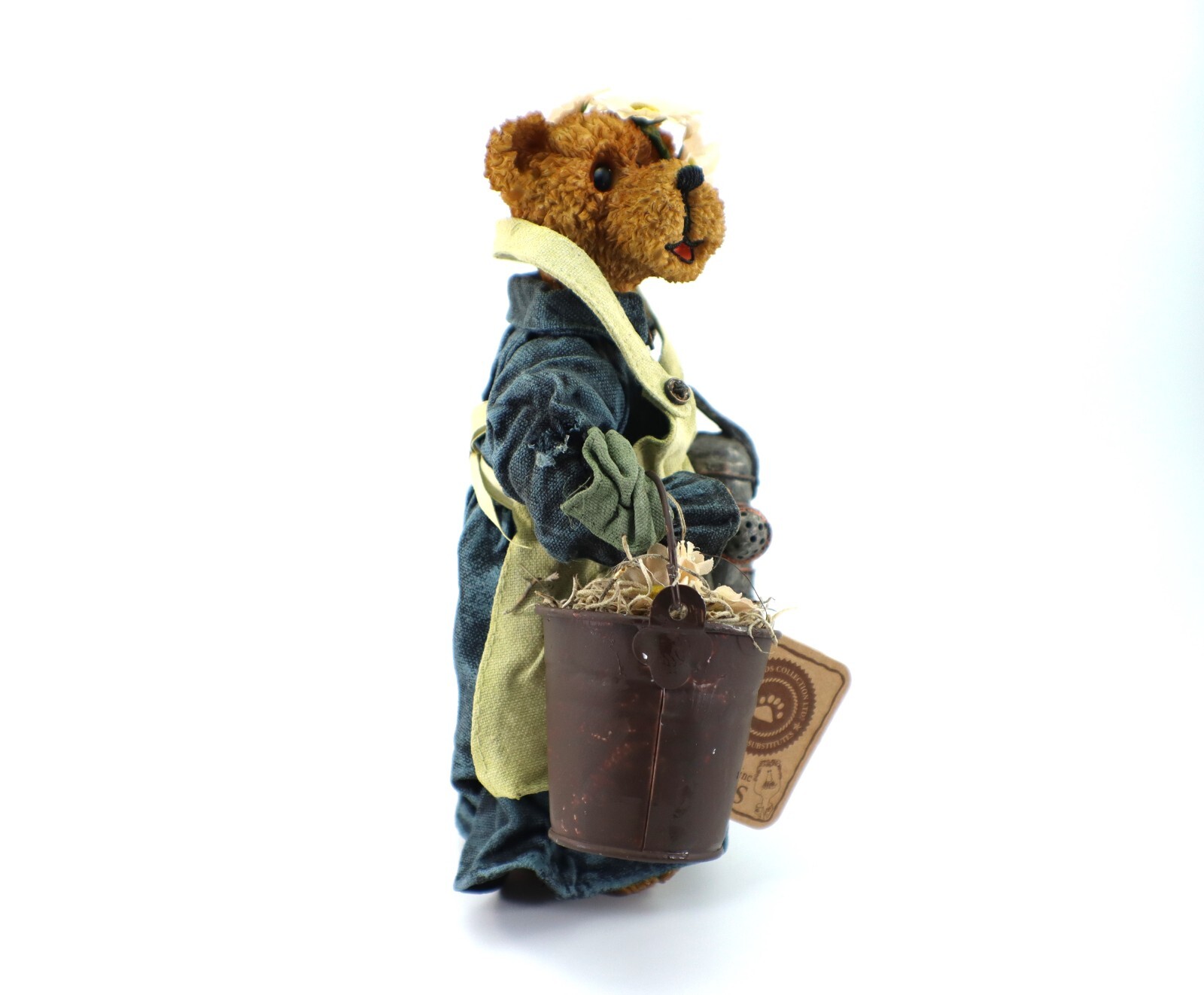 Boyds Collection DAISY CRUMPLETON 93214V Bear Figurine 8 ¼” Resin/Fabric in Box