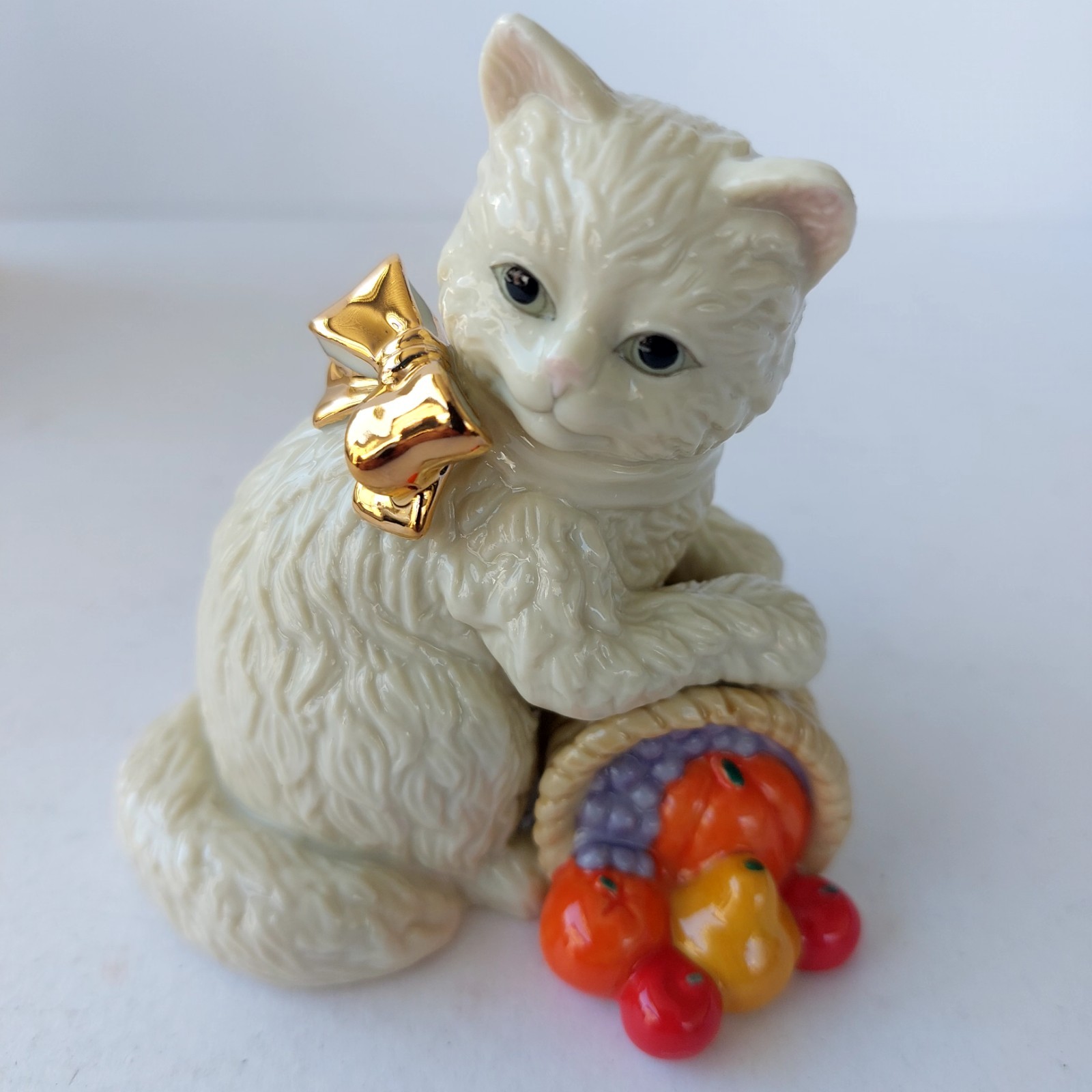 Lenox “Thanksgiving Kitty” November 2003
