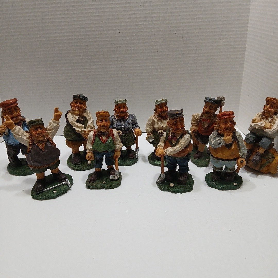 Vrg. Scottish Golfer Figurines Lot 0f 10 Souvenir Sports Decor 5 “