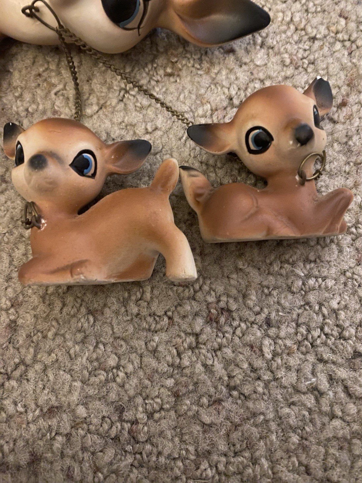Vintage Big Eyed Ceramic Mother Doe Deer & Baby Fawns Chained Figures