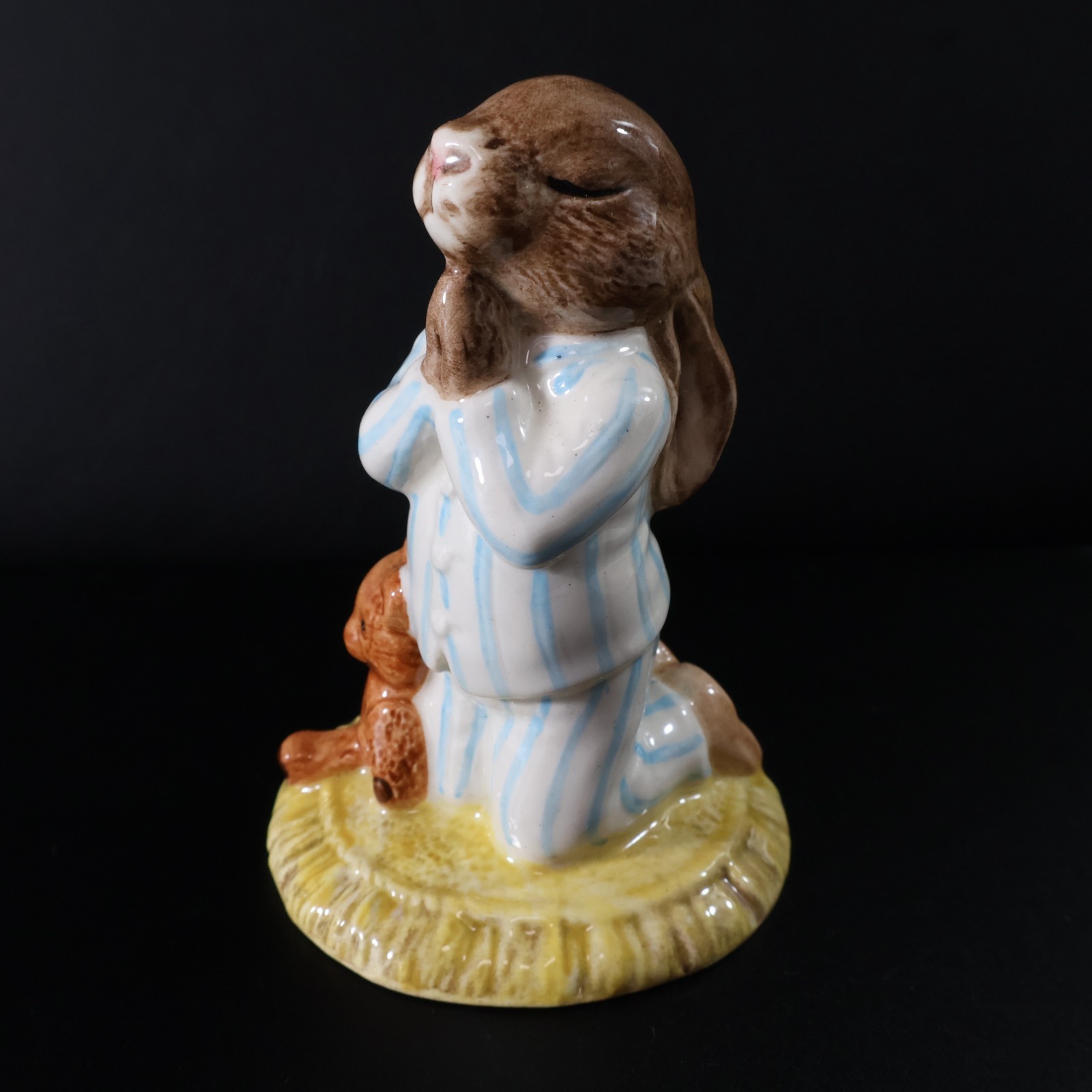 Royal Doulton Bedtime Praying Bunnykins Figurine DB55