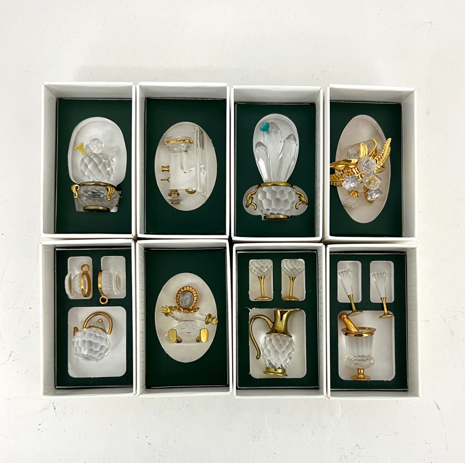 Swarovski 8 Pieces Crystal Memories Miniature with Gold Accent – Collection # 5