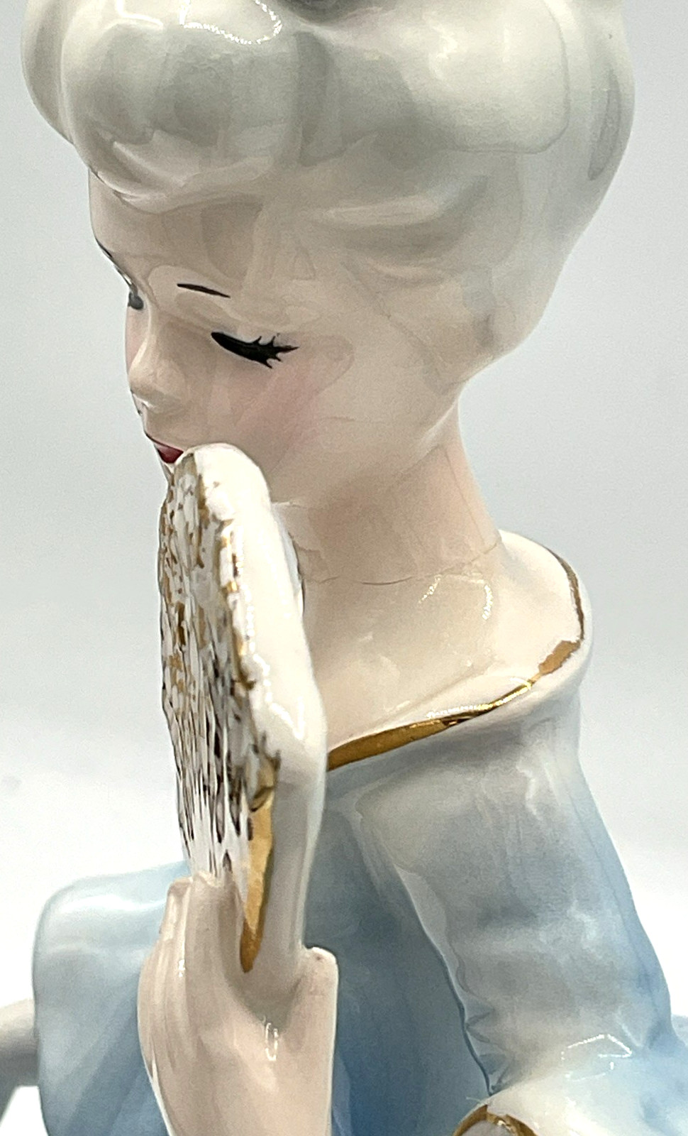 SEE ISSUES 10-inch Josef Originals Adelaide Holding Fan Figurine Colonial Days