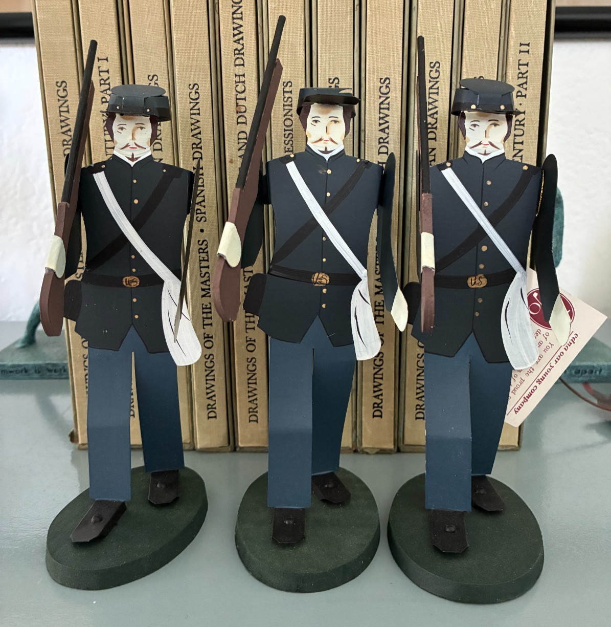 Edna Oar Young, 3 Civil War Soldier’s Rifle Men Tin Figures Americana