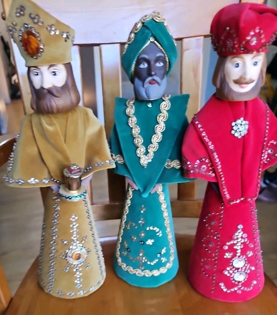 Vintage Three Wise Men Figures 1968 Dexter Thread Mills Great Colors! 14 In H.