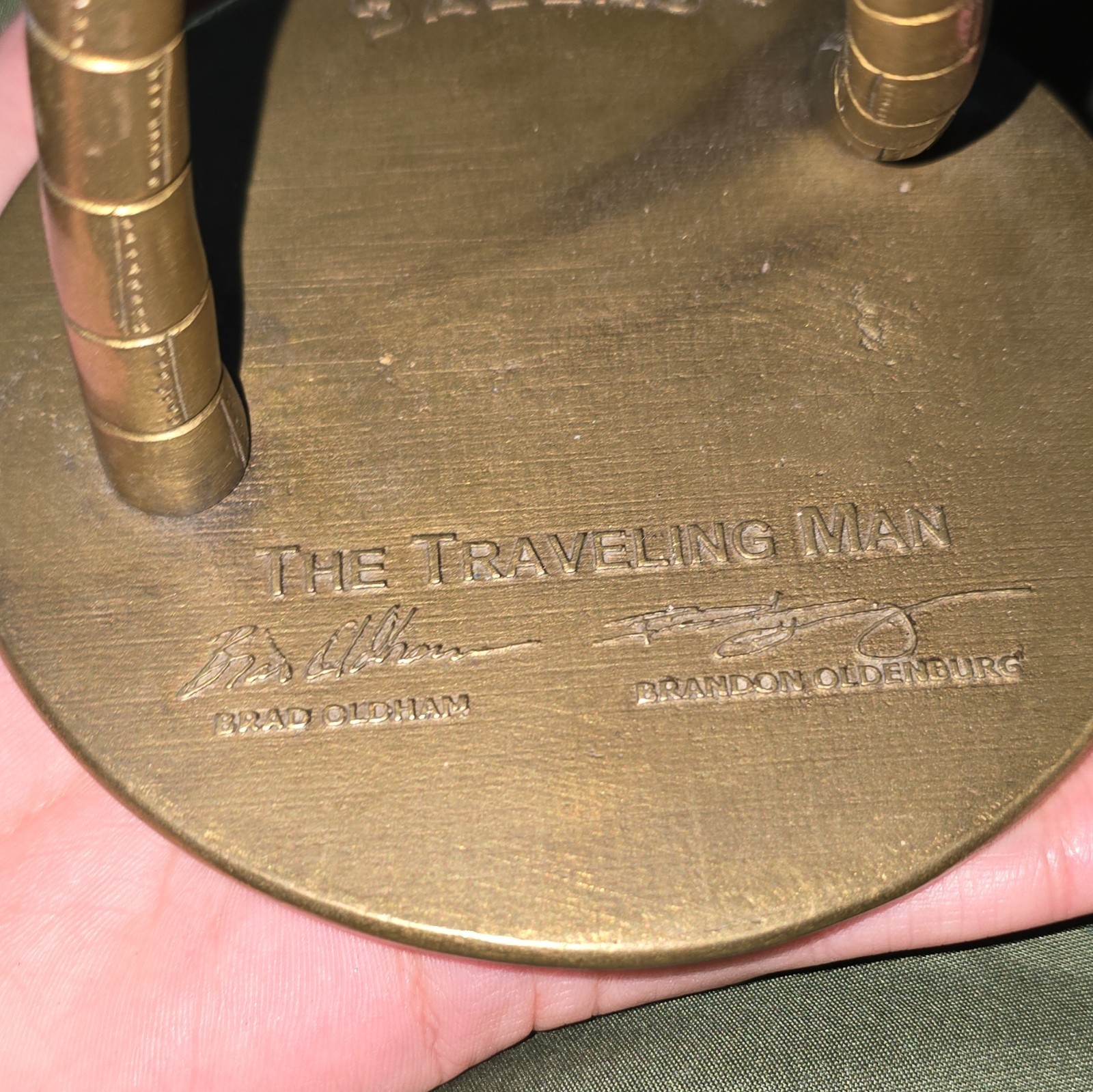 The Traveling Man Dallas 6″ Metal Sculpture – Brad Oldham