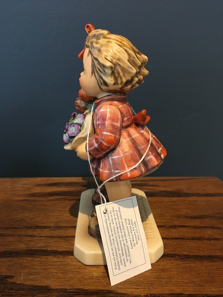 Goebel Hummel – The Love Lives On #416 – 1980 – TMK 6 – 6″H x 6″W