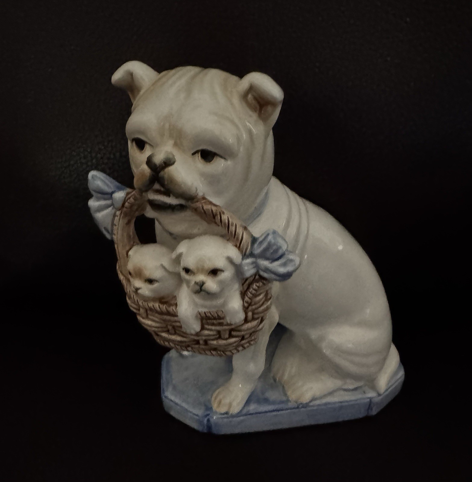 Vintage Fitz & Floyd Porcelain Pug Bull Dog Basket Puppies Figurine Label