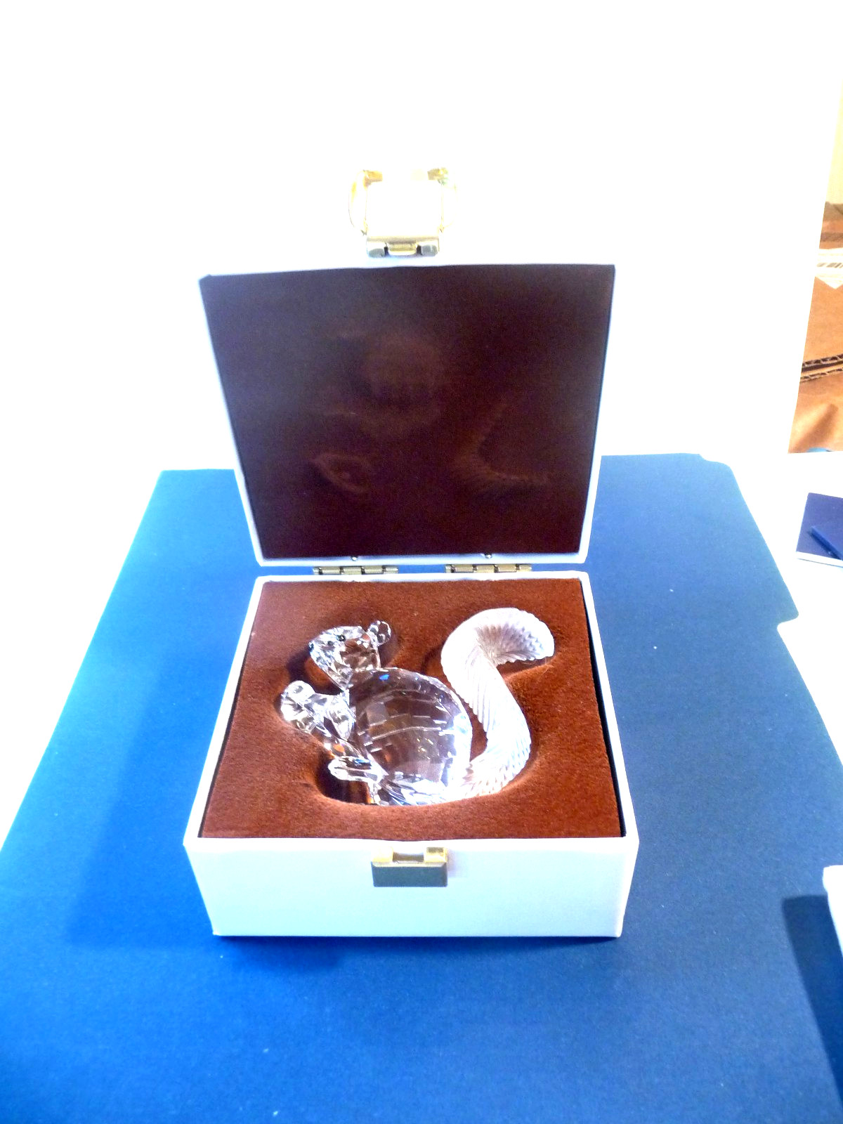 Swarovski Crystal Squirrel 10th Anniversary Edition 208433 w/Box & COA