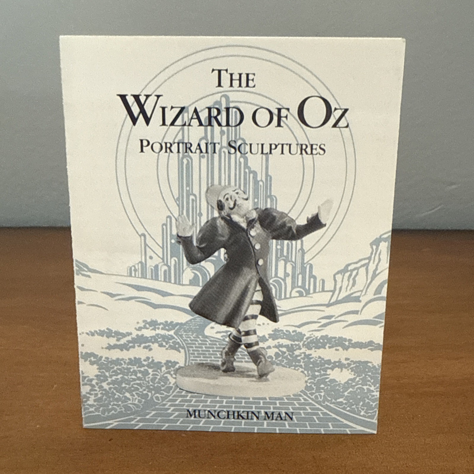 Wizard of Oz Franklin Mint COA Card VTG 1988 Portrait Sculpture Munchkin Man