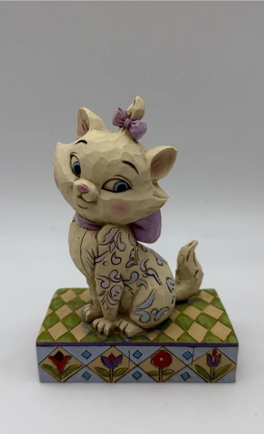 Jim Shore Disney Traditions Showcase “Jolie Marie” from The Aristocats Figurine