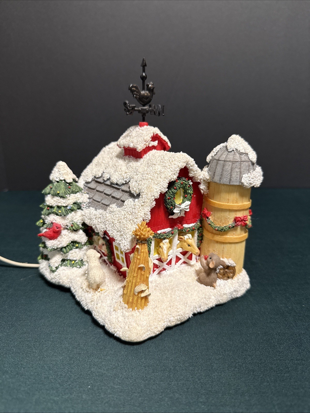 Charming Tails The Merry Little Dairy DEAN GRIFF Christmas Red Barn Farm Decor
