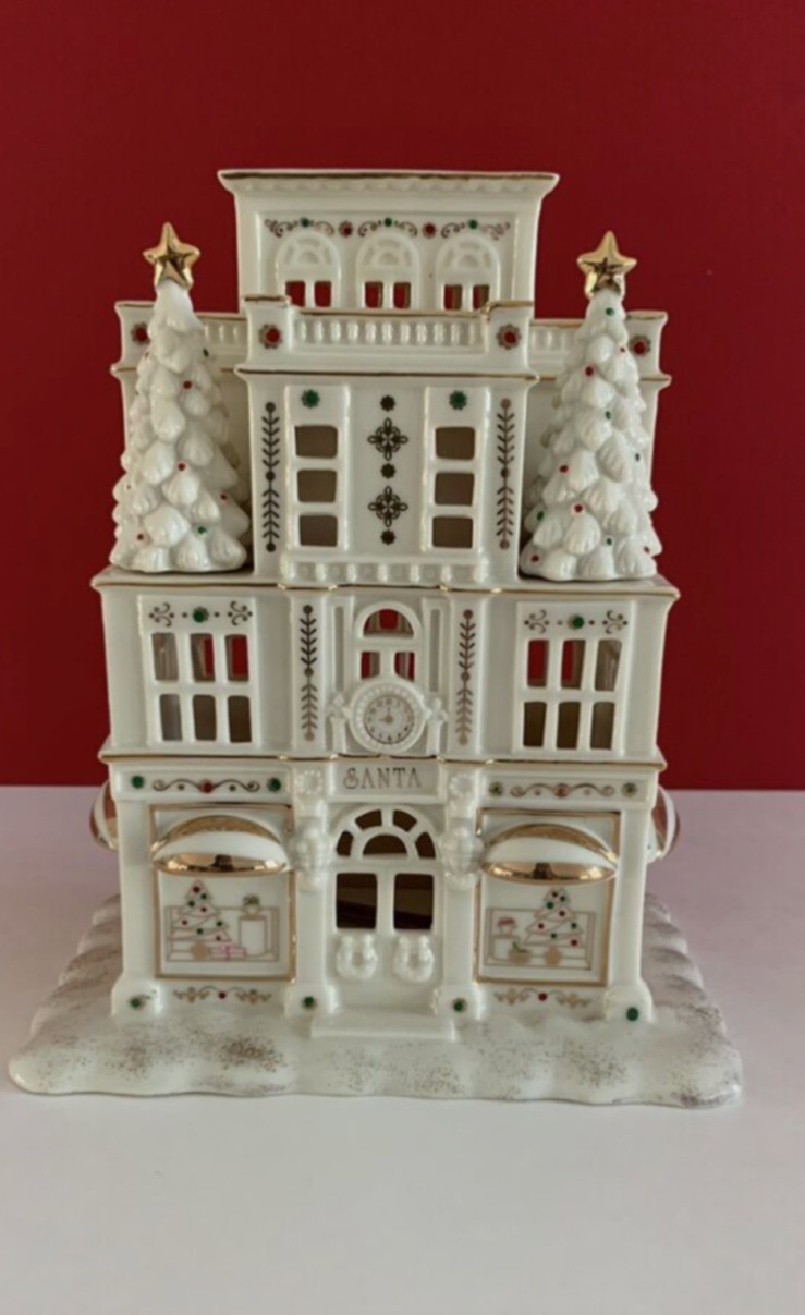Lenox Mistletoe Park Series ~DEPARTMENT STORE~ Village Treasures Collection, NEW