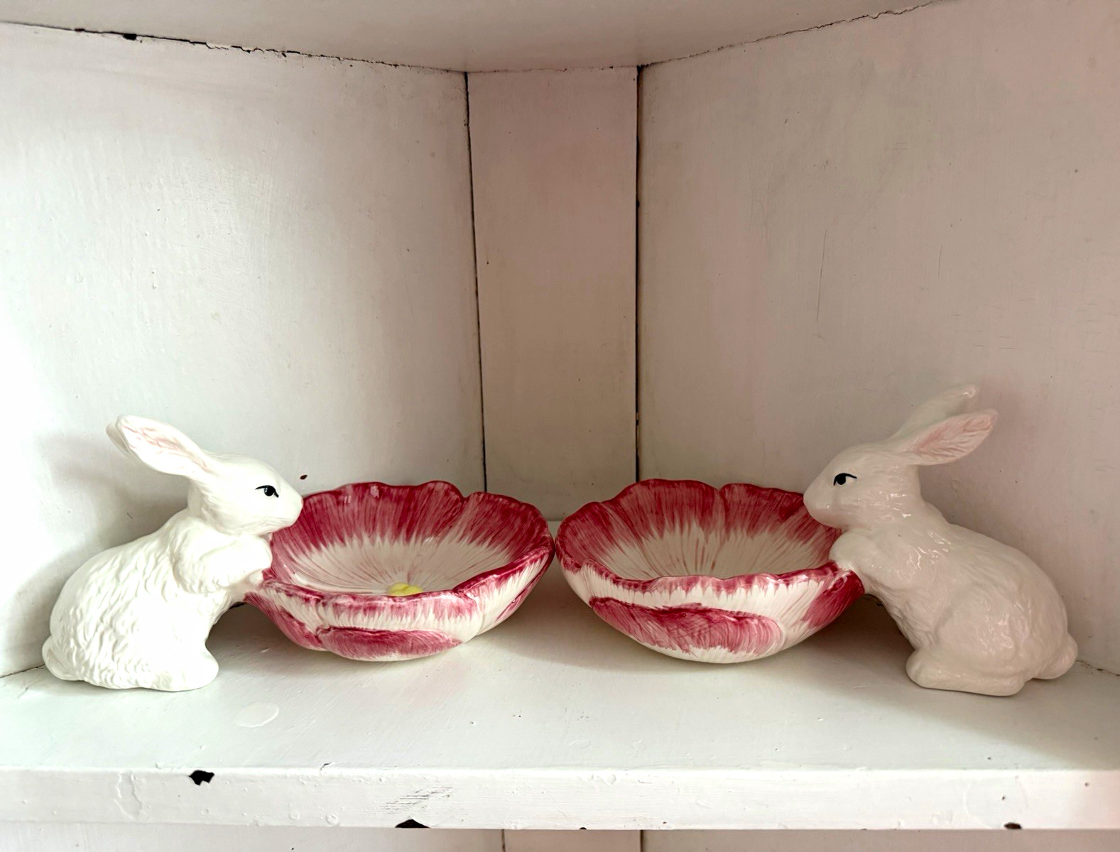 Palm Tree Co Ceramic Hand Painted White/Pink Rabbit Figures/Dish Set of 2 Easter