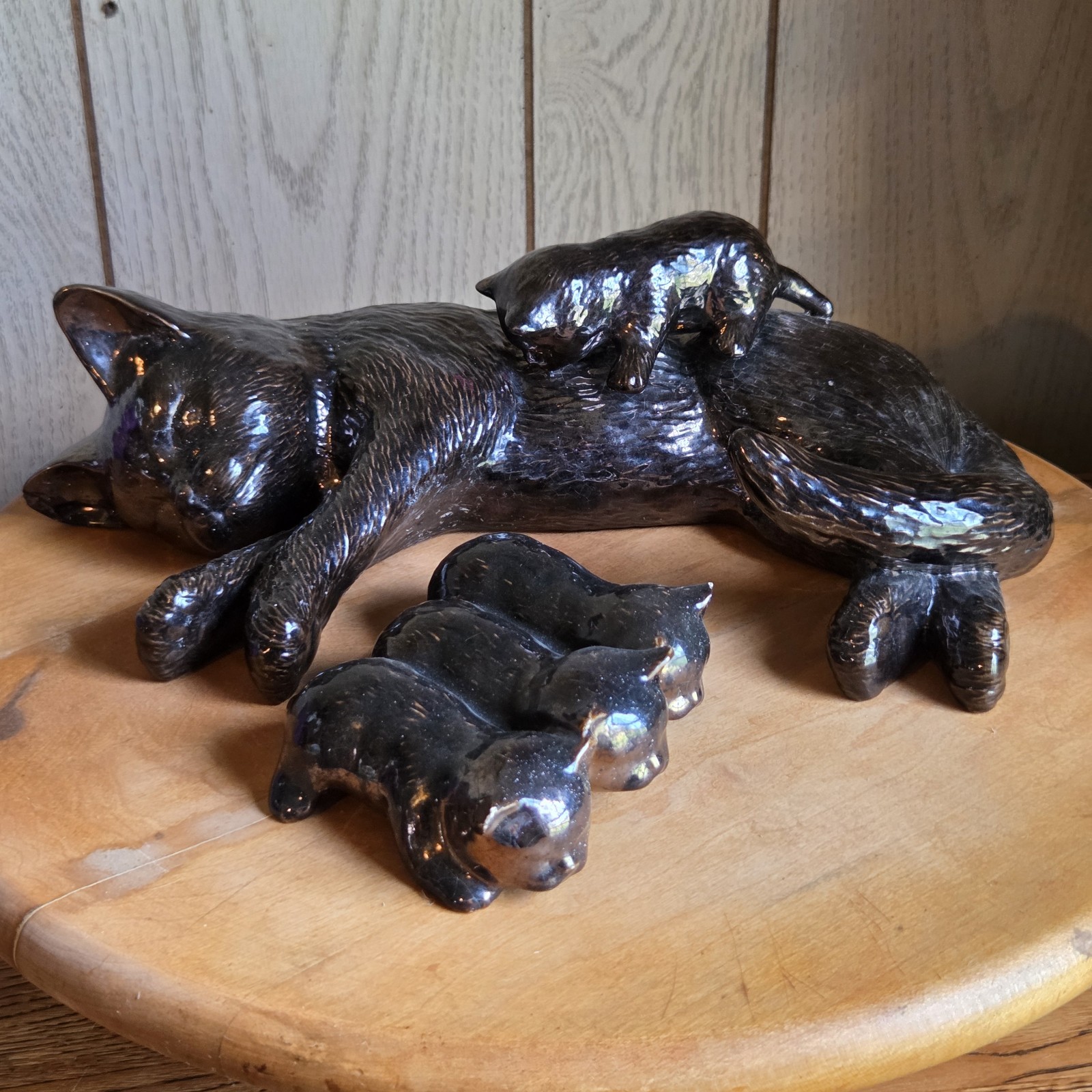 1987 Ceramic Mother Cat with 4 Kittens by Scioto Nursing 12″ Beautiful