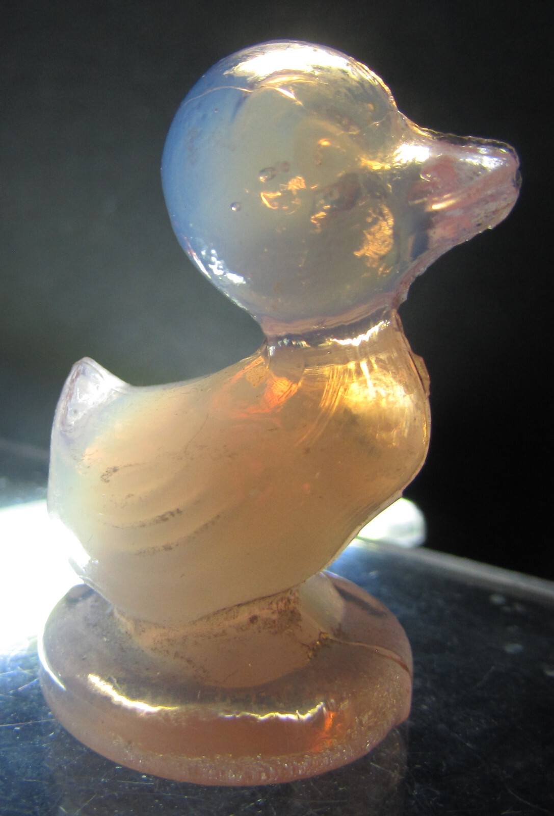 ON SALE~ OLD HAND BLOWN OPALESCENT GLASS TINY PINK DUCK. aprox 1 1/2″ hi OP27