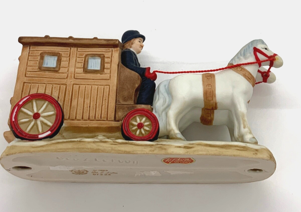 Vintage c 1989 Geo. Z Lefton Colonial Village Police Wagon 2 Horses Sculptures