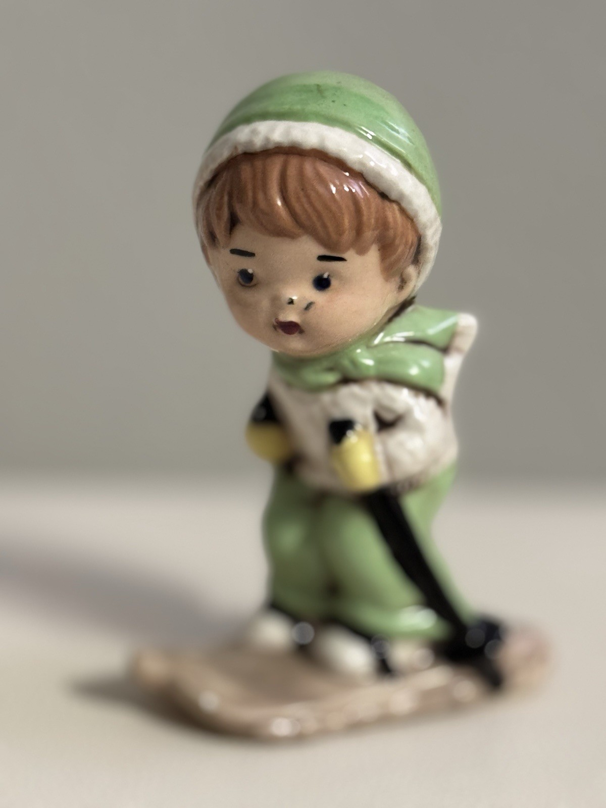 Vintage ceramic figurine, Japan, 1950s Mid-century child skier figurine 4’’