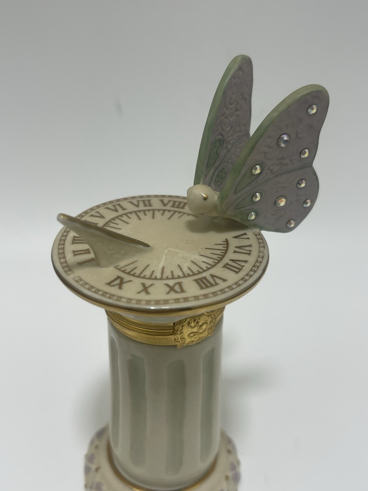 Lenox- In The Garden Treasure Box 3.5″ Loose