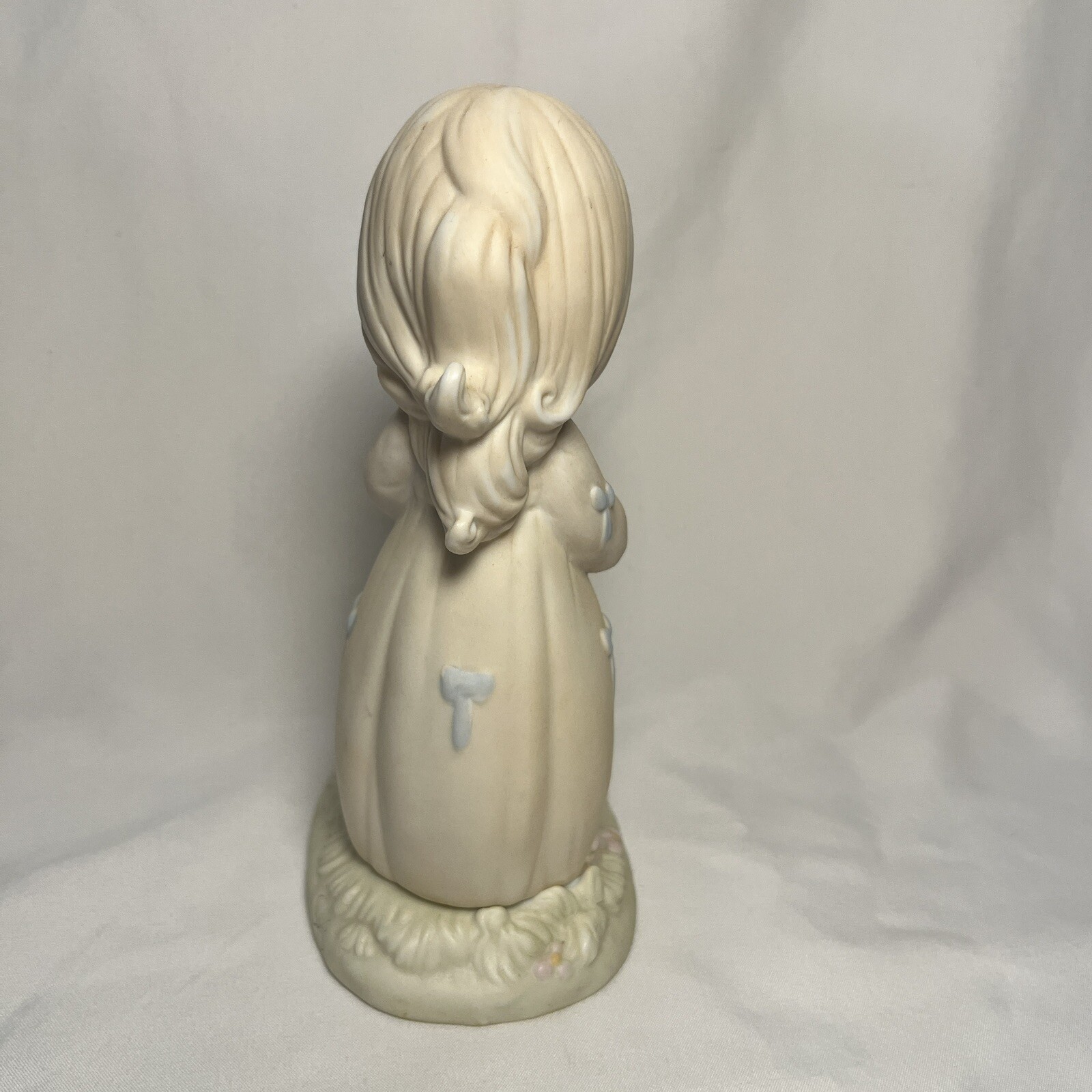 Precious Moments 1984 “Summer’s Joy” Four Seasons Series Figurine #12076