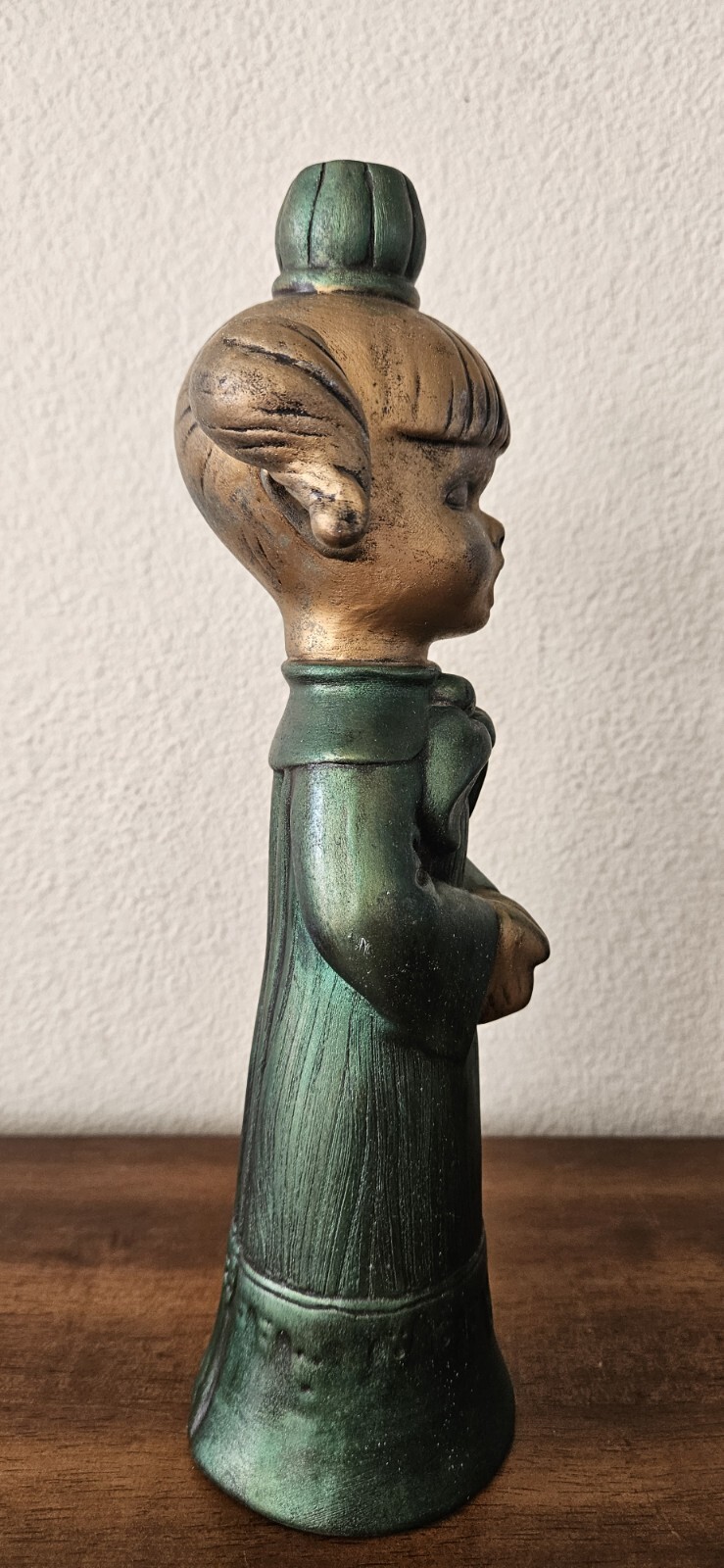Angel Caroling Singing Christmas Decor. Ceramic Girl VTG 60s. 11 1/4”H.Atlantic?