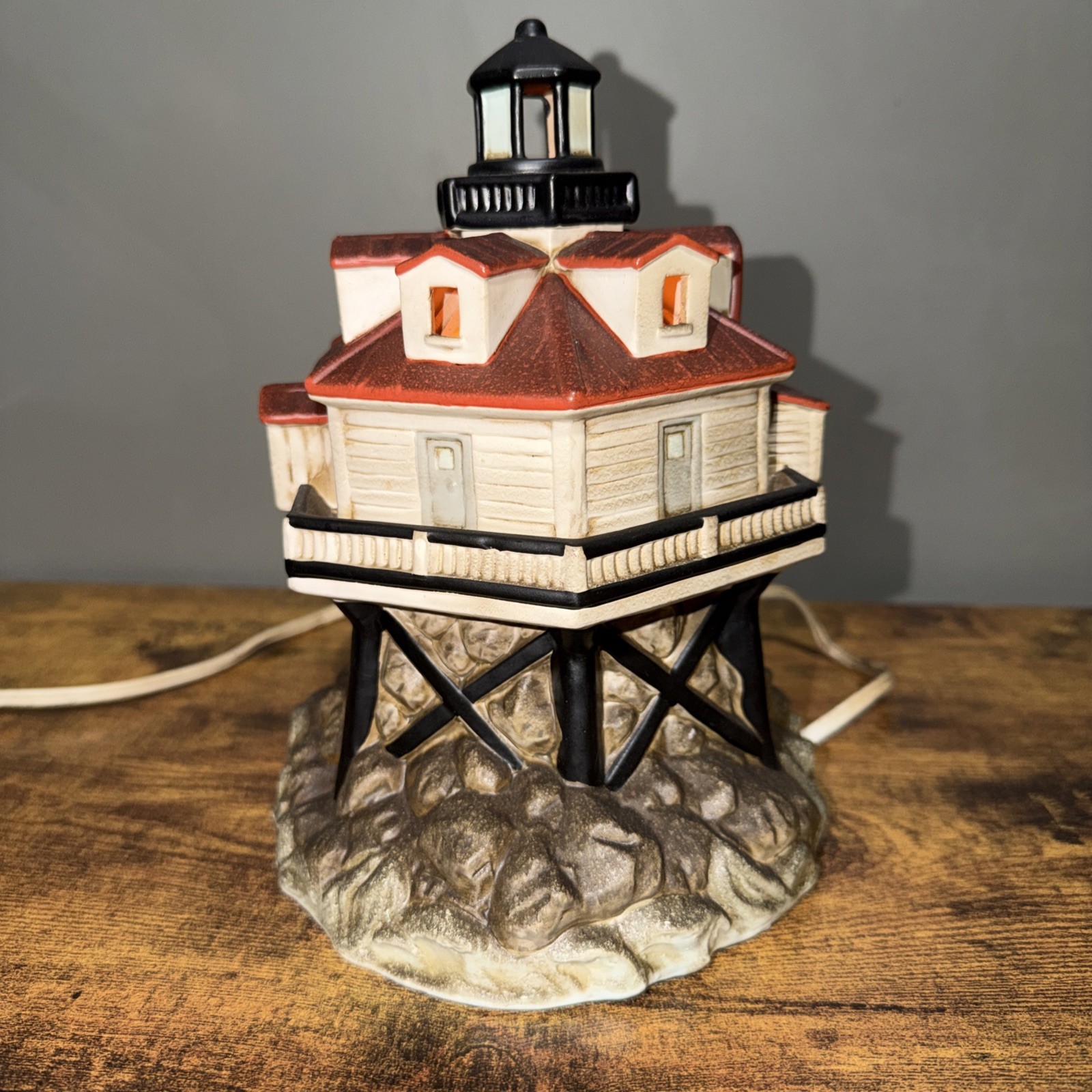 Geo Z. Lefton lighthouse lamp 1995 Decor Home House Light Room Living Room