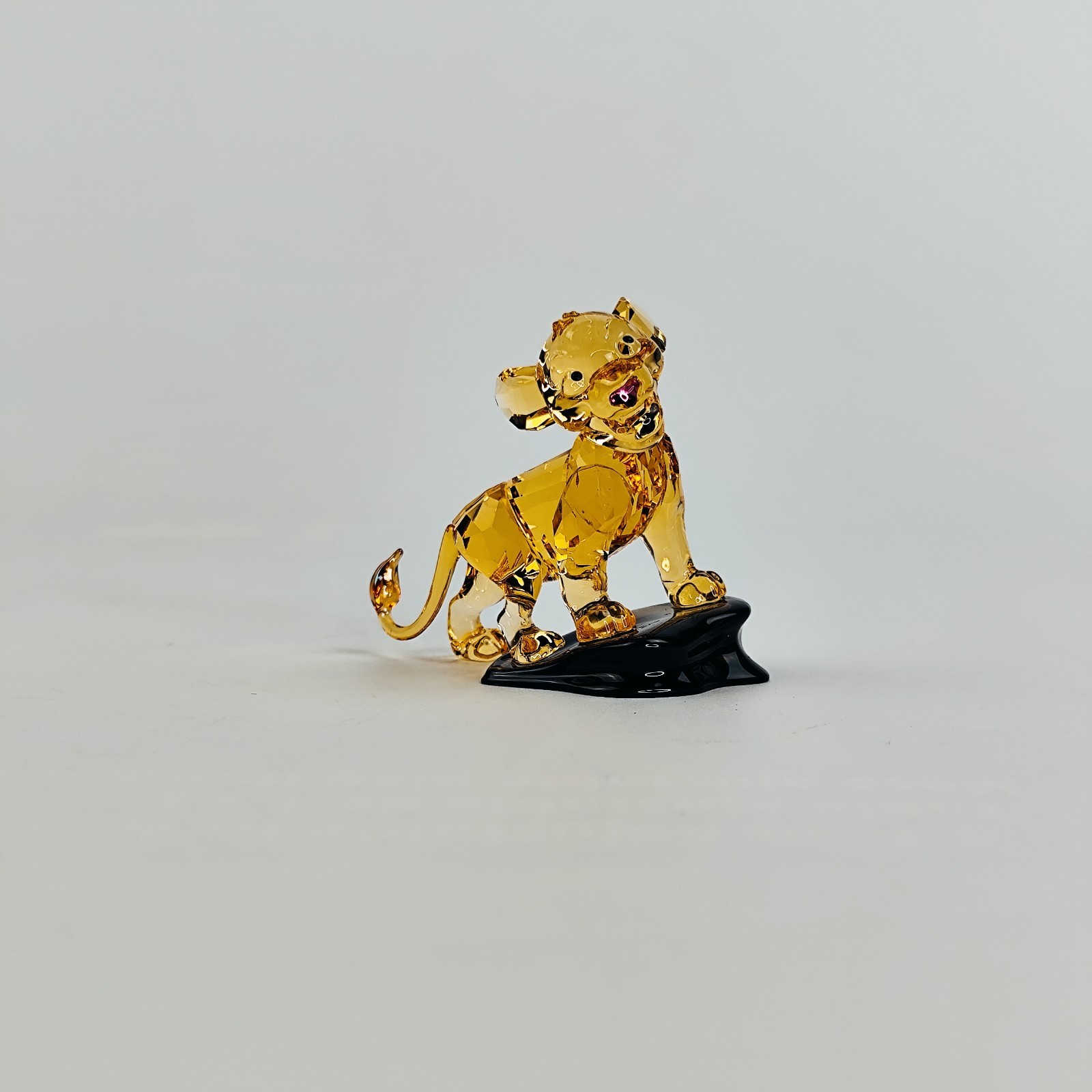 Swarovski Crystal Disney The Lion King SIMBA Figurine 5681811 (Brand New)