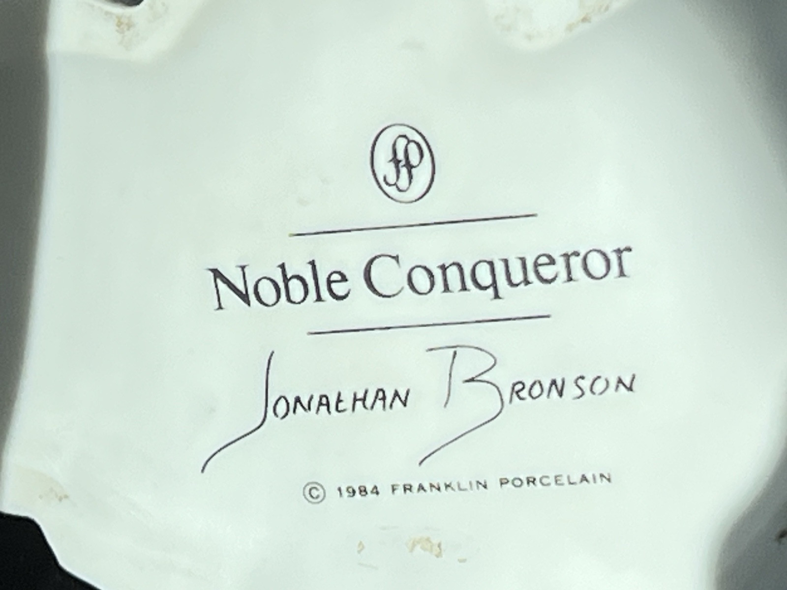 FRANKLIN MINT NOBEL CONQUEROR BIRD BY JONALHAN BRONSON 1984