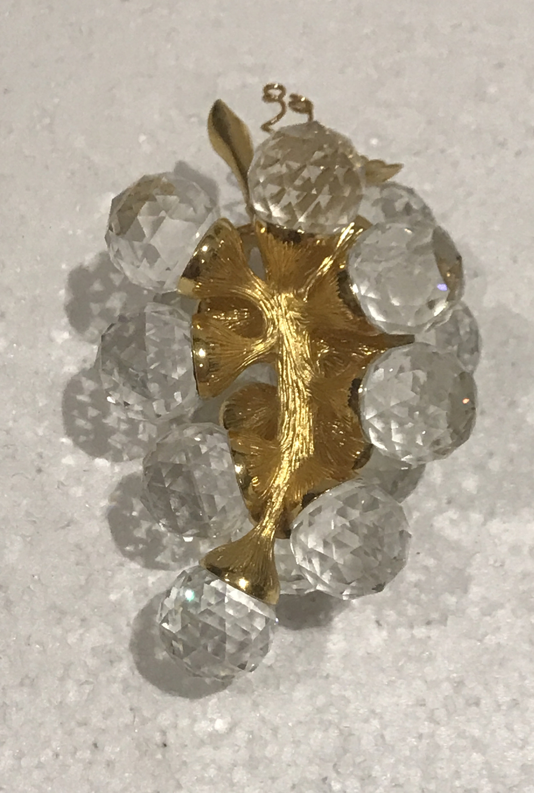 Swarovski Crystal Gold Leaf 15 Grapes Cluster 7550 NR 20015 Sparkling Fruit