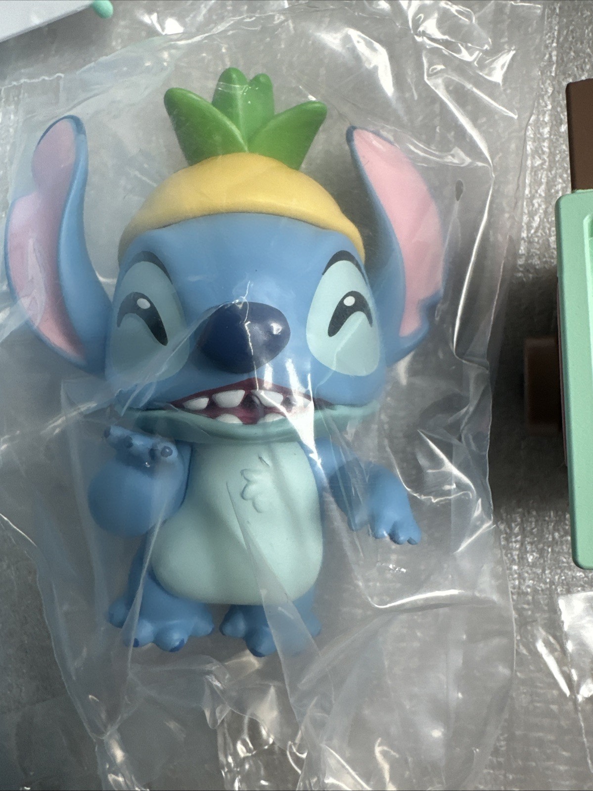 MINISO STITCH Trip Collection Limited Hours Job FRUIT CART VENDOR 3” Figure NEW