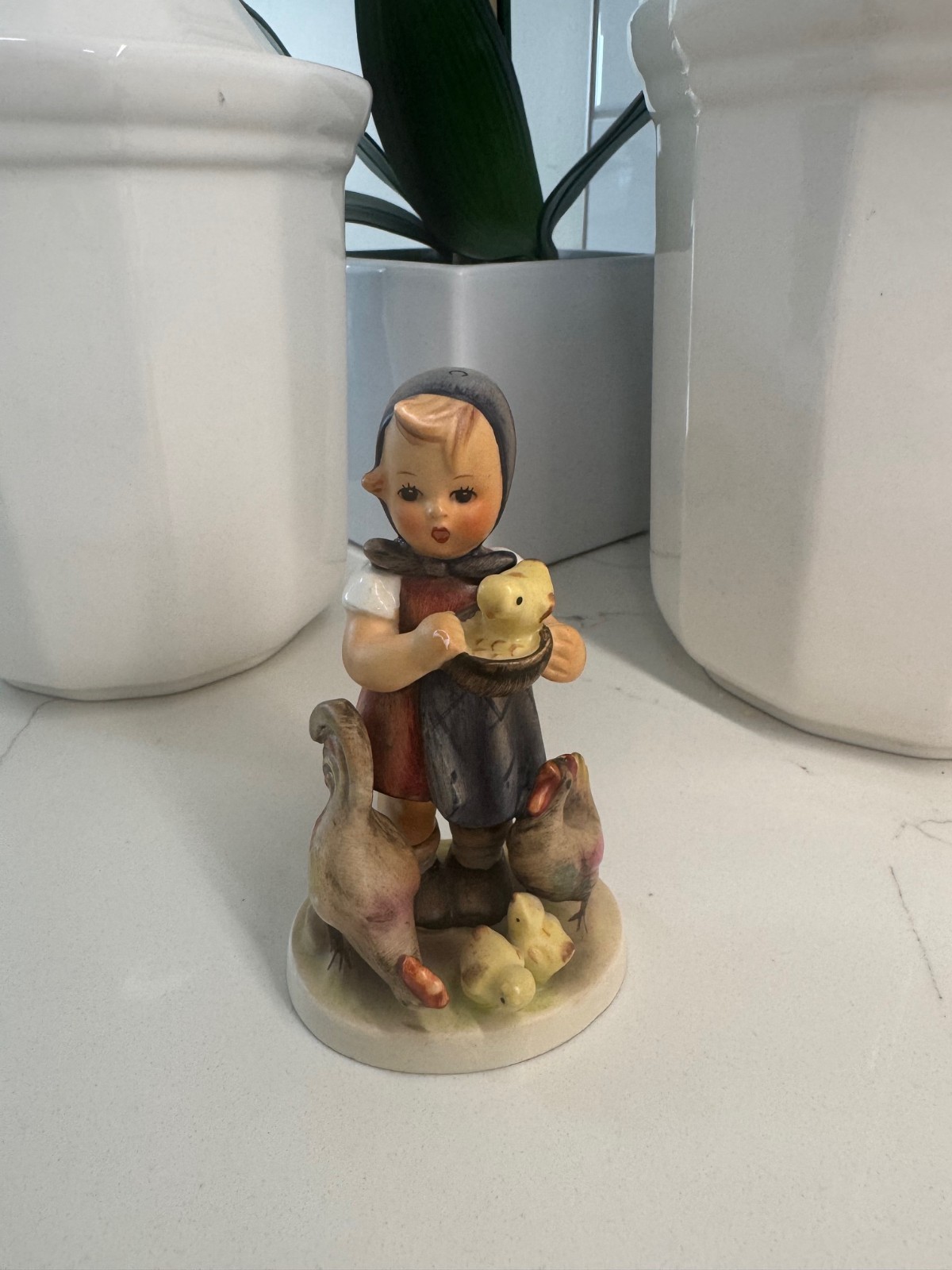 Goebel/Hummel #199/ Feeding Time Figurine 4 1/4” Tall Western Germany Mint 1950s