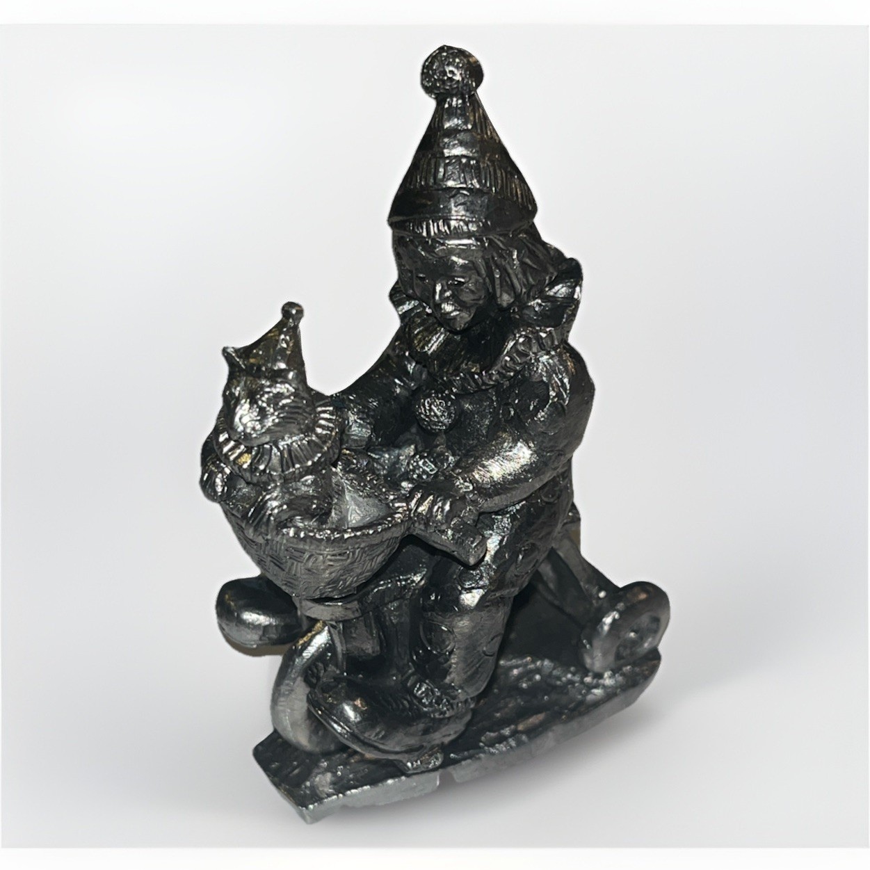 Michael Ricker Pewter 1998 Christmas “ The Gift Of Love” With Certificate ￼