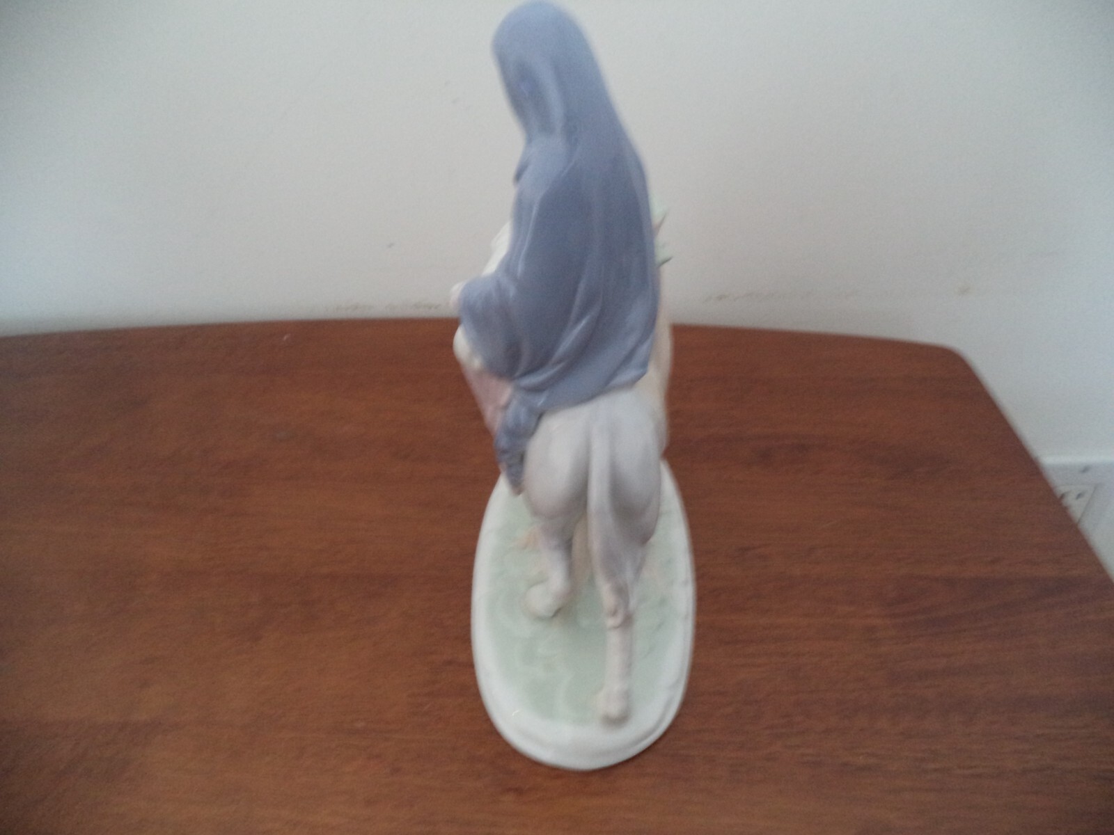 Valencia Collection Roman Porcelain Religious Figurine Mary Jesus Donkey 8 1/2