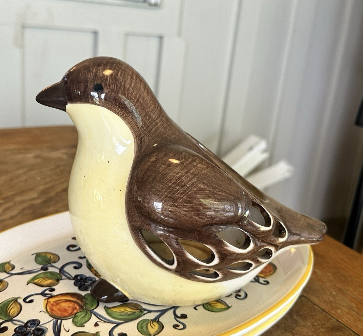 Brown & Cream Glossy Ceramic Bird Figurine Animal Sculpture, 1 Pack