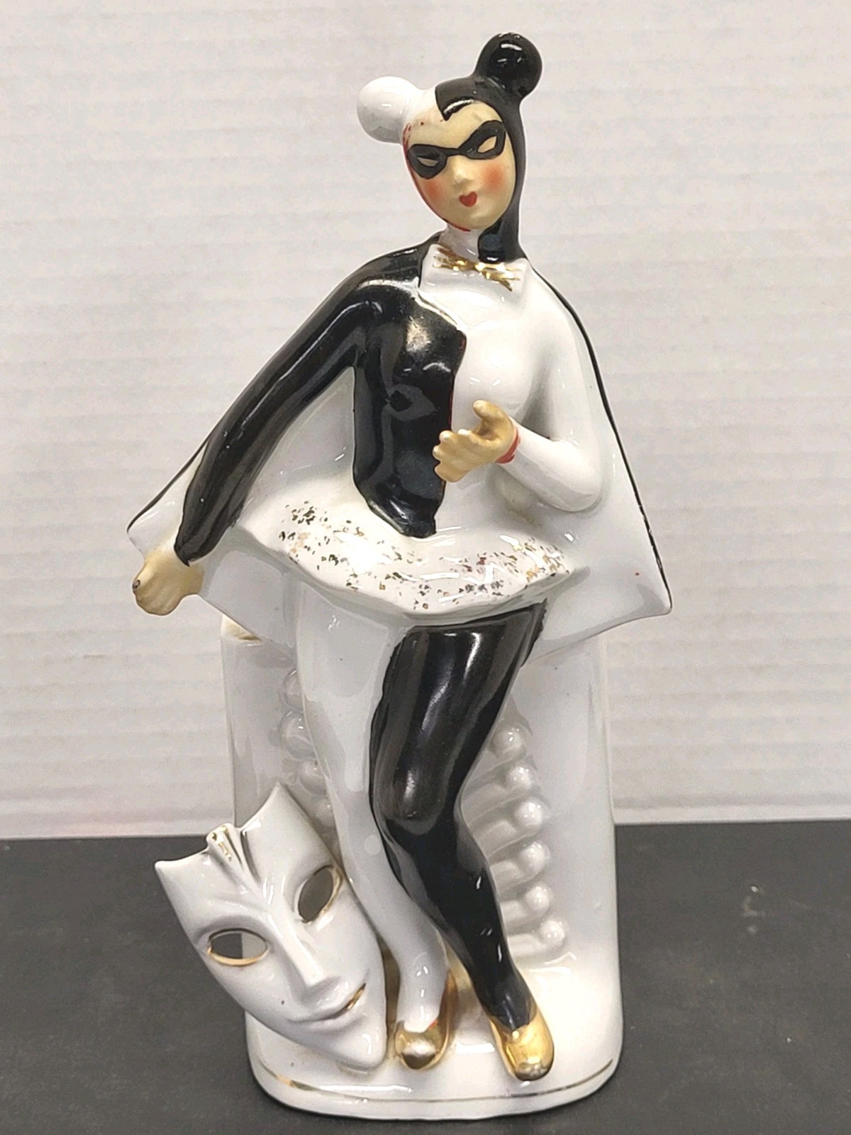 Rare Harlequin Devil Ballerina Mid Century Modern Wall Pocket By Wales Japan