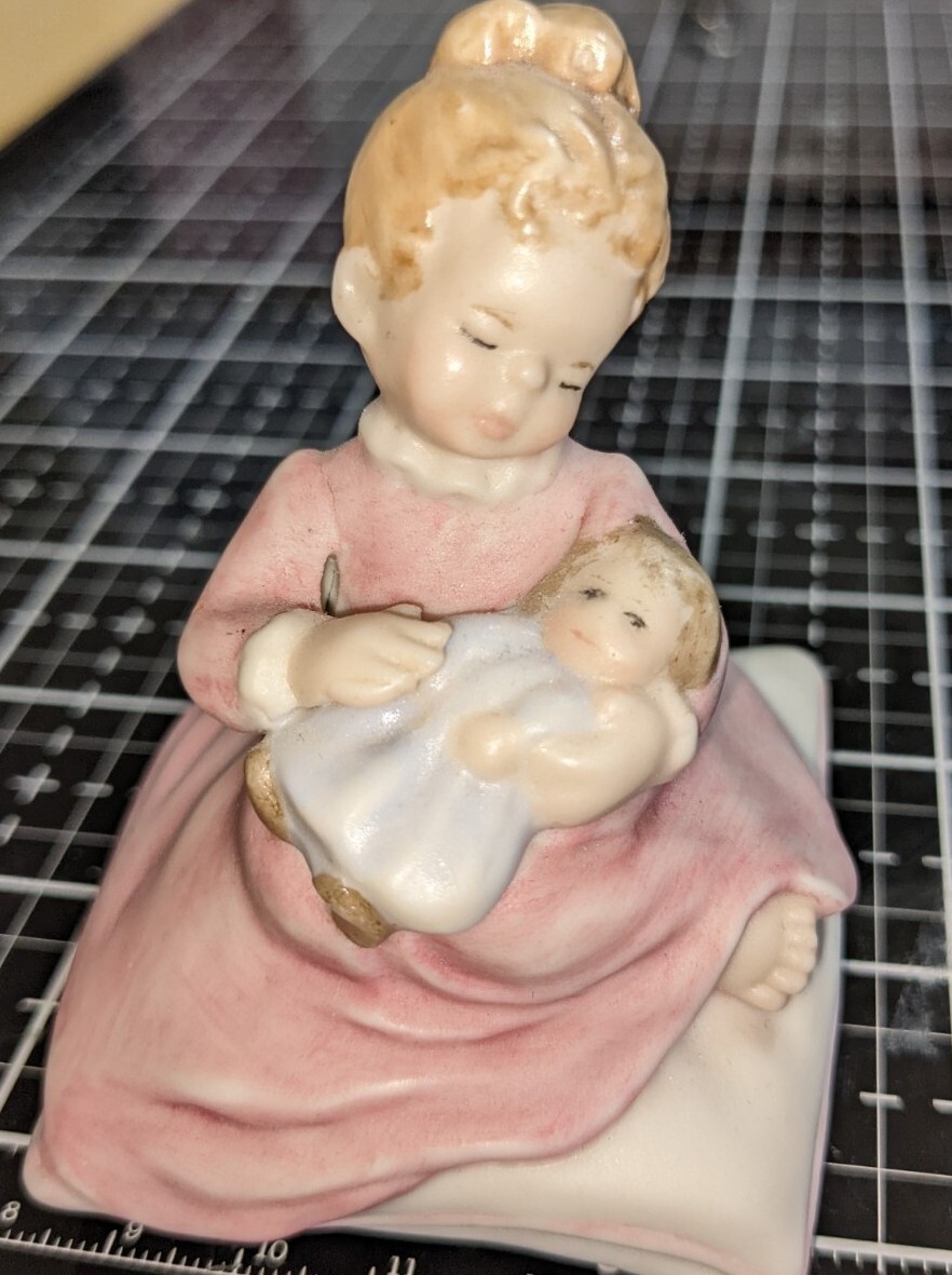 3-inch Mother and Baby Figurine Ceramic 2000