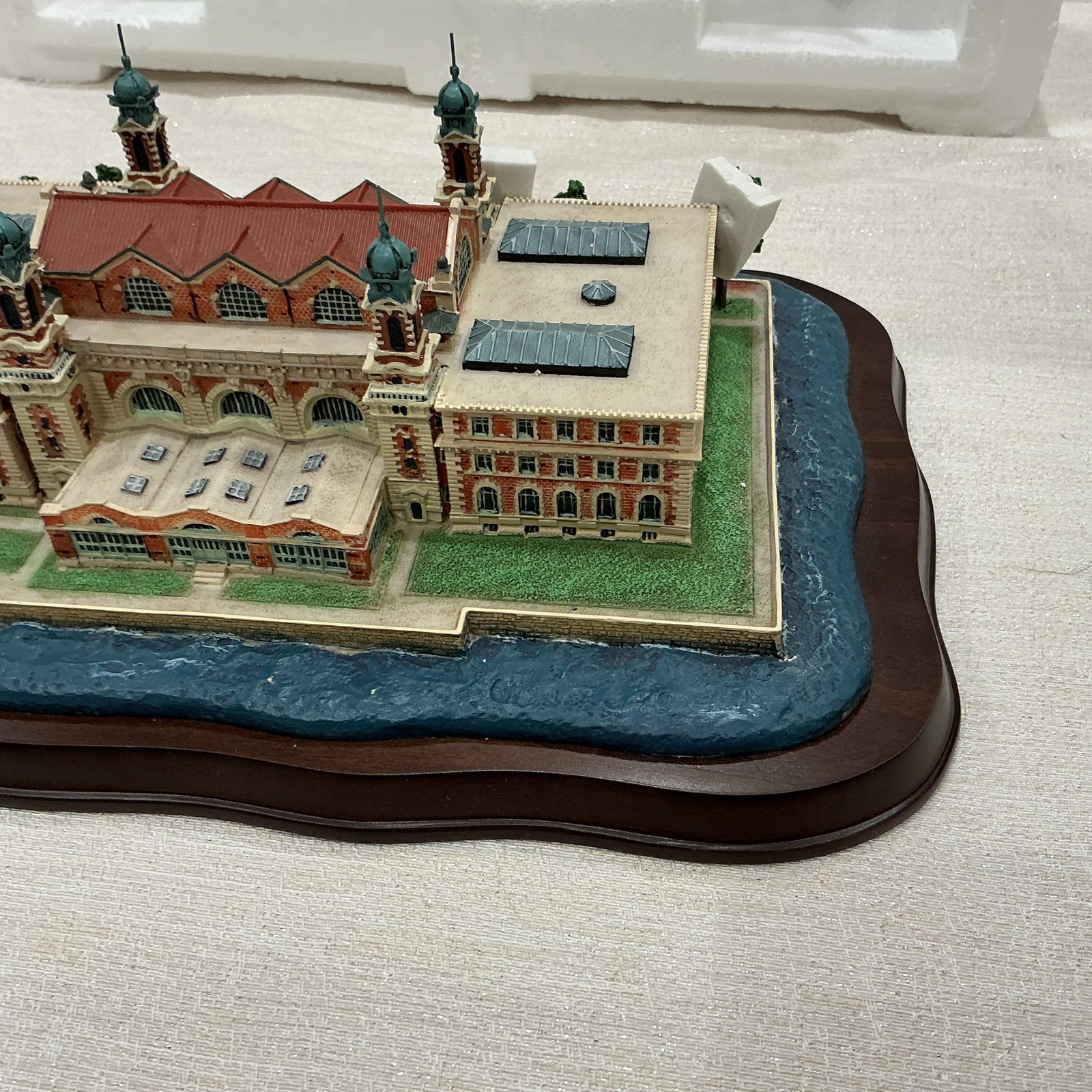 Danbury Mint Ellis Island New York NY Large Figurine Resin Wood Base Multicolor