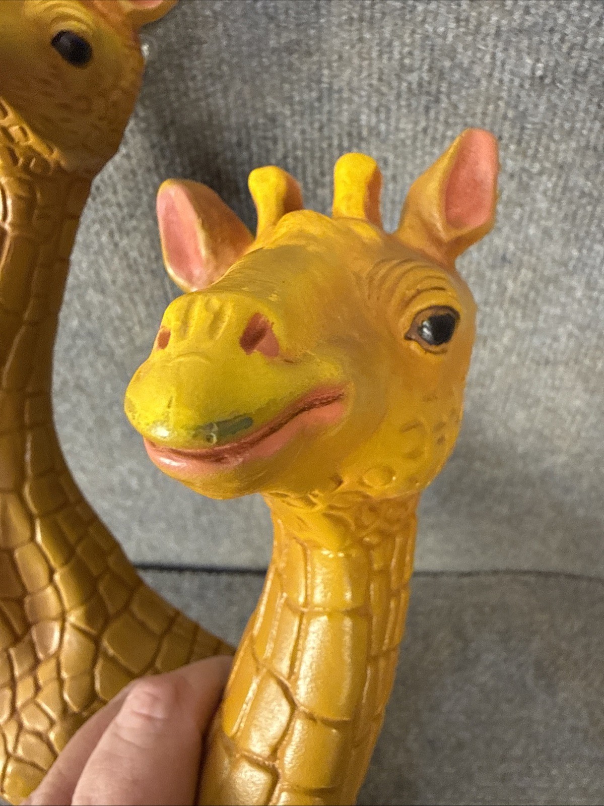 Vintage Homco Plastic Vintage Giraffe Wall Hanging Decor 1977 Set of 2, 18″ tall