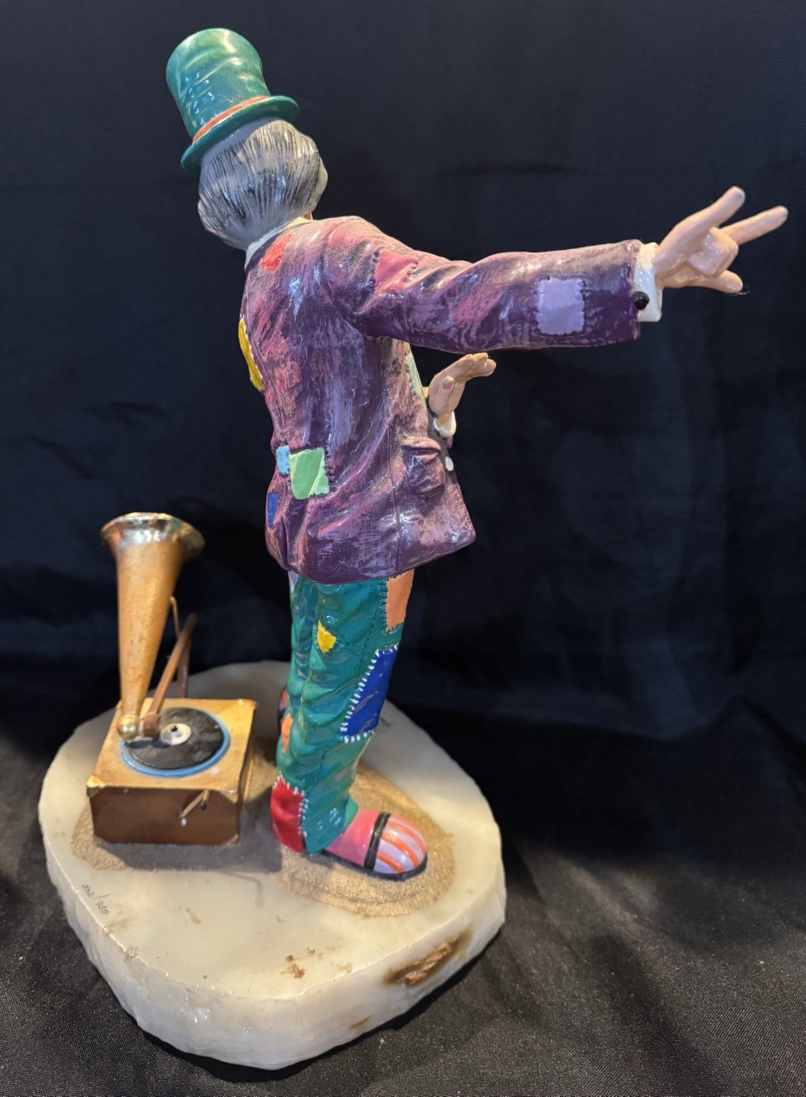 Signed Ron Lee 13” Soft Shoe Clown w/ Phonograph 24k Gold Plated Onyx Base x/750