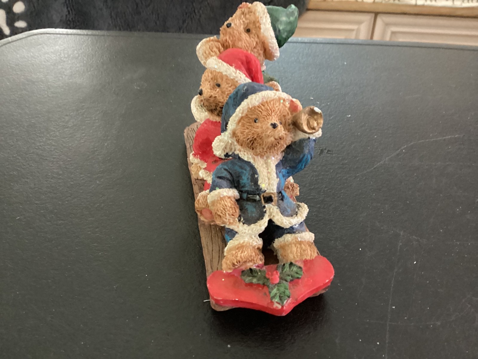 Unbranded 3 Bears on Sled Holiday Resin Figurine