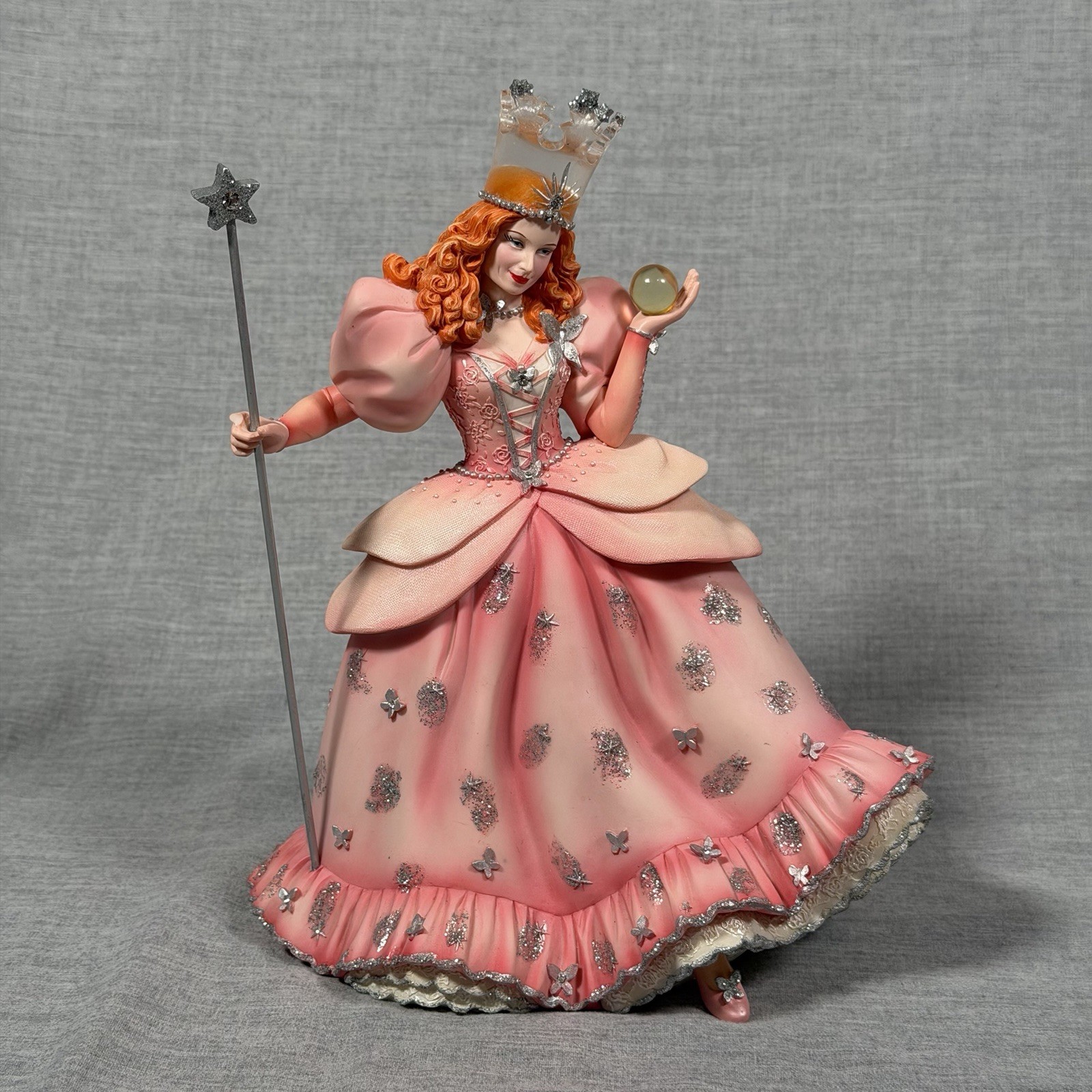 Enesco Couture de Force Wizard of Oz Glinda the Good Witch Figurine 4040904 9″