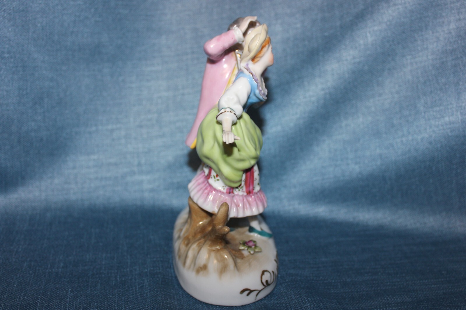 Wonderful Porcelain Figurines, 2 Couples, Mirror Image, Partial Mark