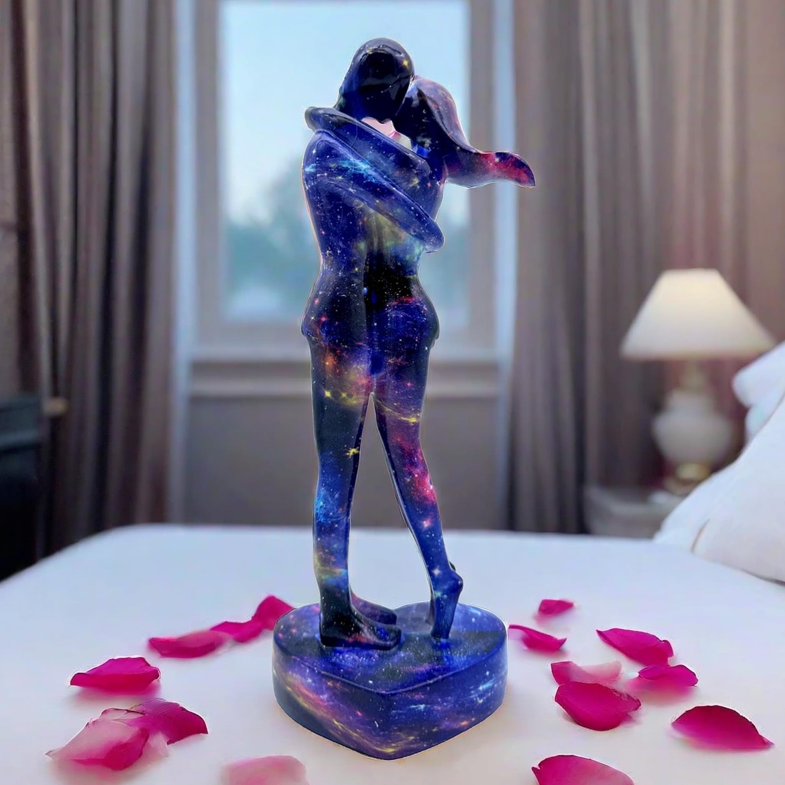 Couple Hug Kissing Statue 10.5 Inch Resin Figurine Office Home Decoration