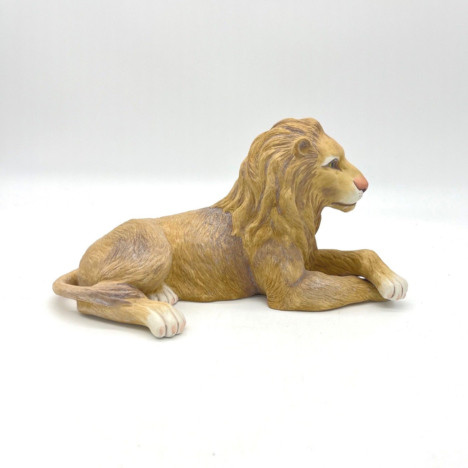Boehm Porcelain Reclining Lion Figurine 402-22 Peace Will Reign Sculpture 8.5in