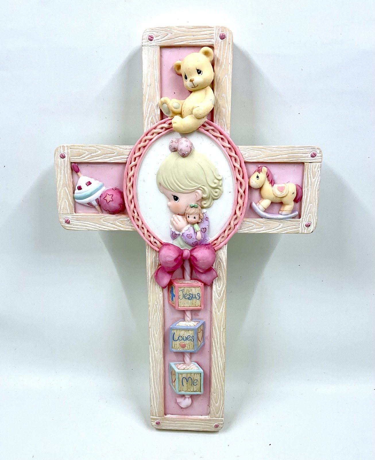 1999 Precious Moments Jesus Loves Me Girl Wall Cross Enesco Pastel Pink Yellow